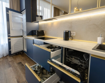 10th floor cozy apartment