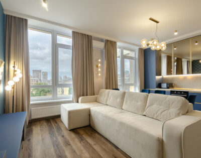 10th floor cozy apartment