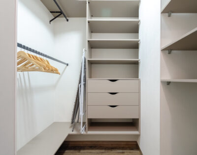 10th floor cozy apartment