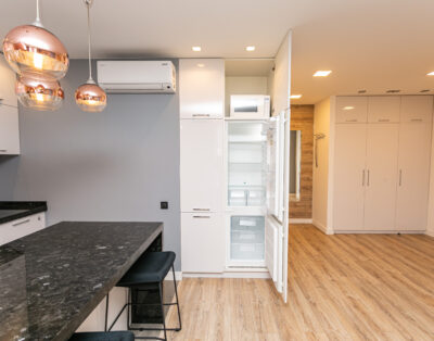 Modern apartment in residential complex ‘New York’ on the 17th floor