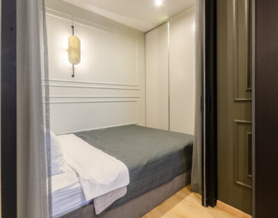 Stylish apartment on the 17th floor in residential complex New York