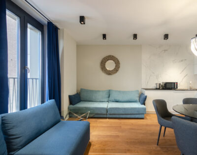 Stylish apartment on the 9th floor in New York Concept House