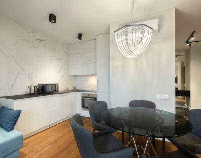 Stylish apartment on the 9th floor in New York Concept House