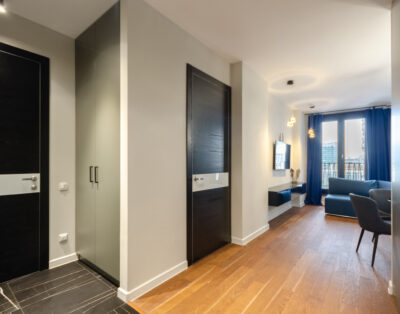 Stylish apartment on the 9th floor in New York Concept House