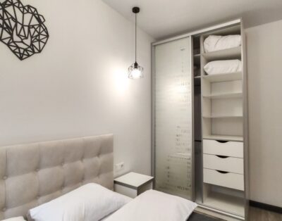 Stylish apartment on the 6th floor in RC ‘New York Concept House’