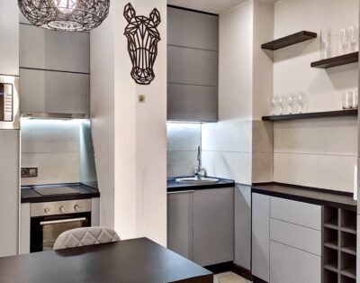 Stylish apartment on the 6th floor in RC ‘New York Concept House’